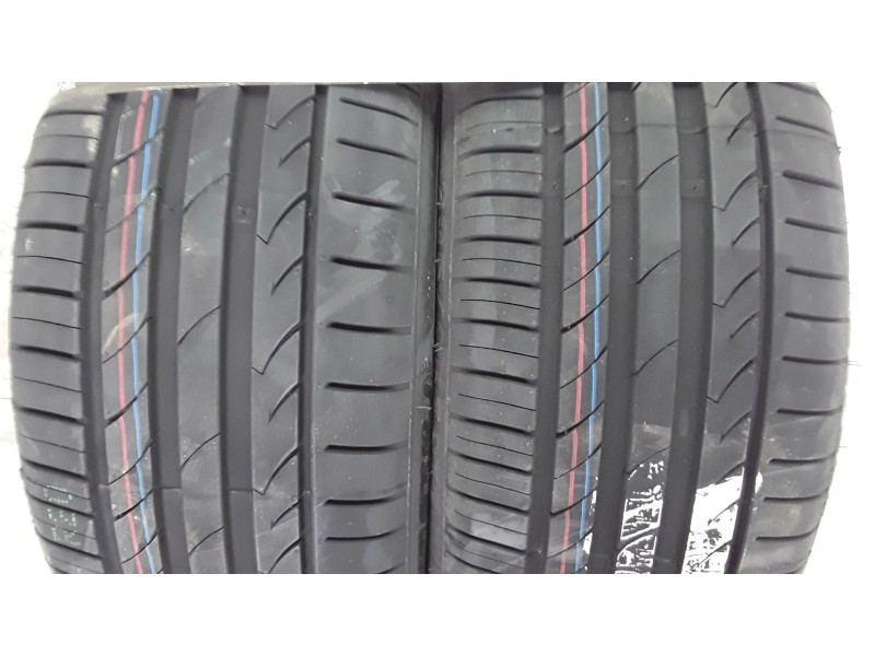 Recambio de neumatico pareja para neumaticos nuevos - referencia OEM IAM 235451797W TRACMAX 235/45/17/97W