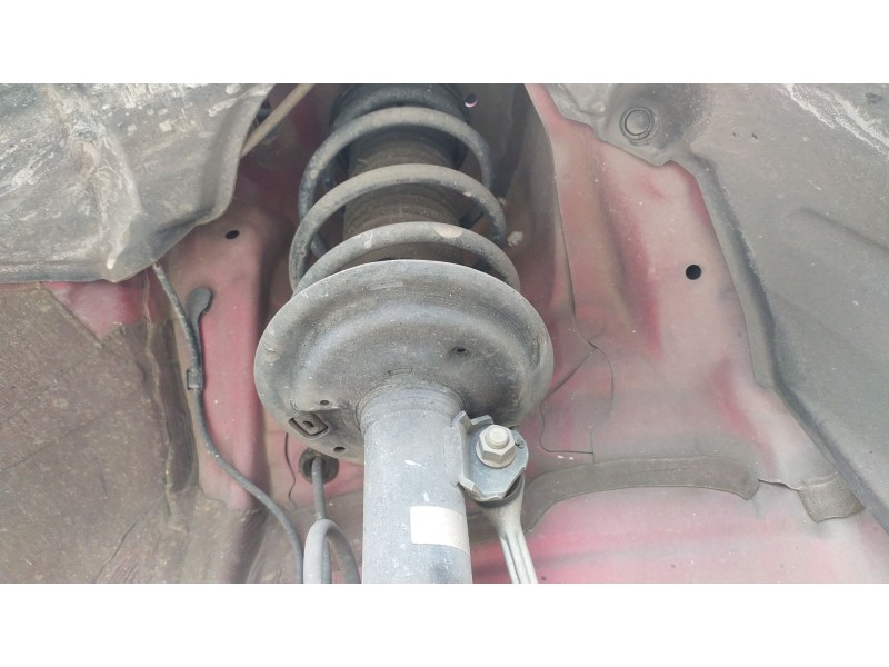 Recambio de amortiguador delantero derecho para toyota yaris (_p13_) 1.0 (ksp130) referencia OEM IAM 485100D871  