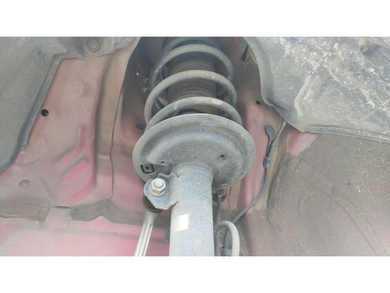 Recambio de amortiguador delantero izquierdo para toyota yaris (_p13_) 1.0 (ksp130) referencia OEM IAM 485200D281  