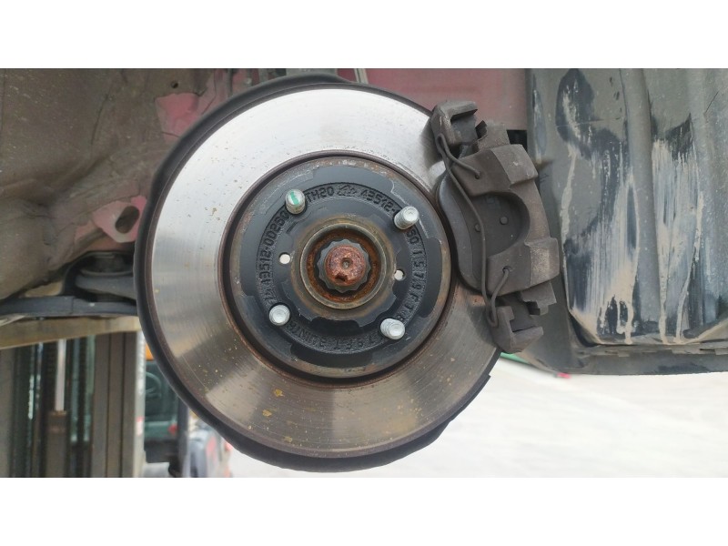 Recambio de mangueta delantera derecha para toyota yaris (_p13_) 1.0 (ksp130) referencia OEM IAM 432110D230  