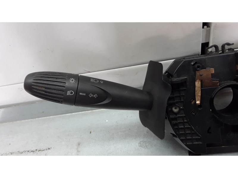 Recambio de mando luces y limpia para fiat doblo (119) 1.3 16v jtd actual multijet referencia OEM IAM 7353741890  