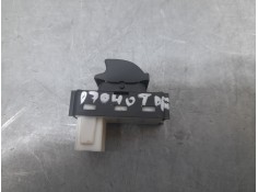 MANDO ELEVALUNAS TRASERO DERECHO 98044803ZD 