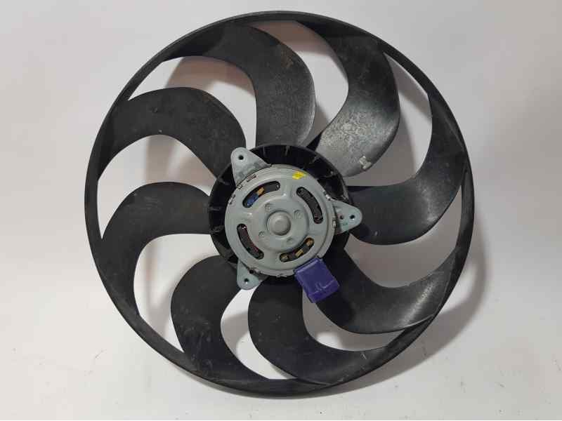 Recambio de electroventilador para renault clio iv life referencia OEM IAM 5000991 5YY0584 