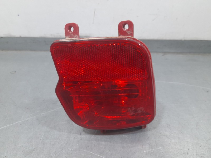 Recambio de piloto trasero derecho paragolpes para peugeot 3008 allure pack referencia OEM IAM 9811718380  