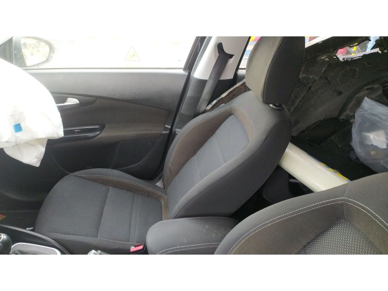 Recambio de asiento delantero derecho para fiat tipo hatchback (356_, 357_) 1.6 d (356hxg1b, 356hxg11) referencia OEM IAM   