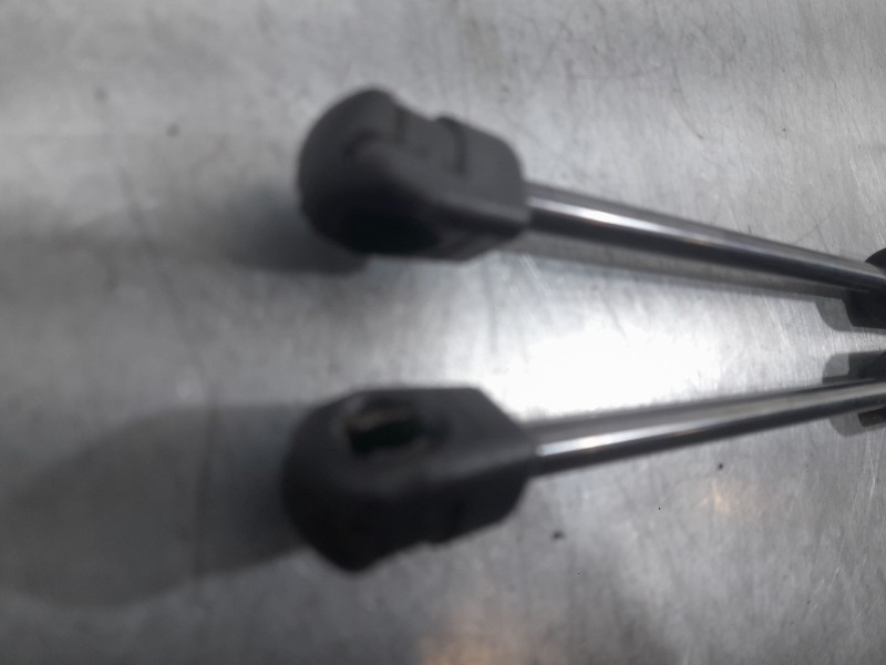 Recambio de amortiguadores maletero / porton para opel crossland x / crossland (p17, p2qo) 1.2 (75) referencia OEM IAM 39117353 