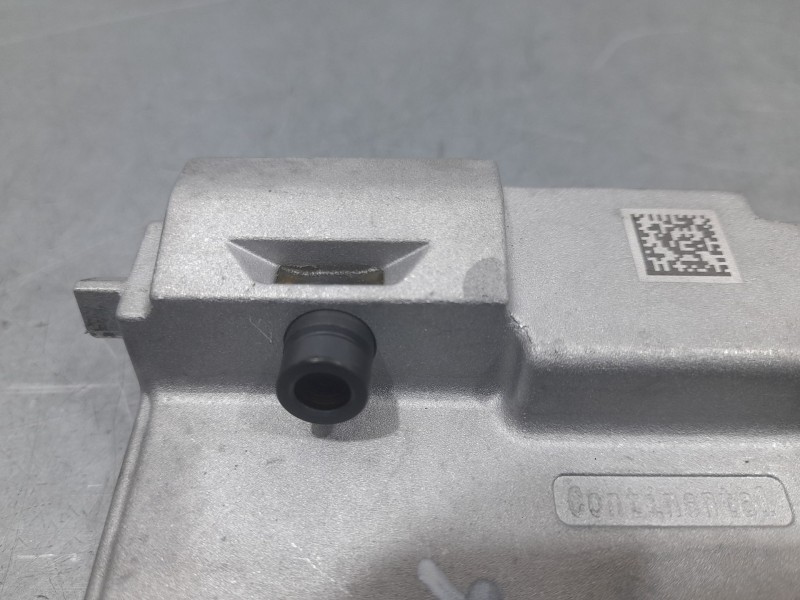 Recambio de camara para lynk & co 01 phev referencia OEM IAM 8892669680  