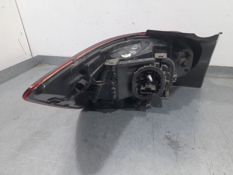 Recambio de piloto trasero derecho para dacia sandero essential referencia OEM IAM 265509530R  ROZADO