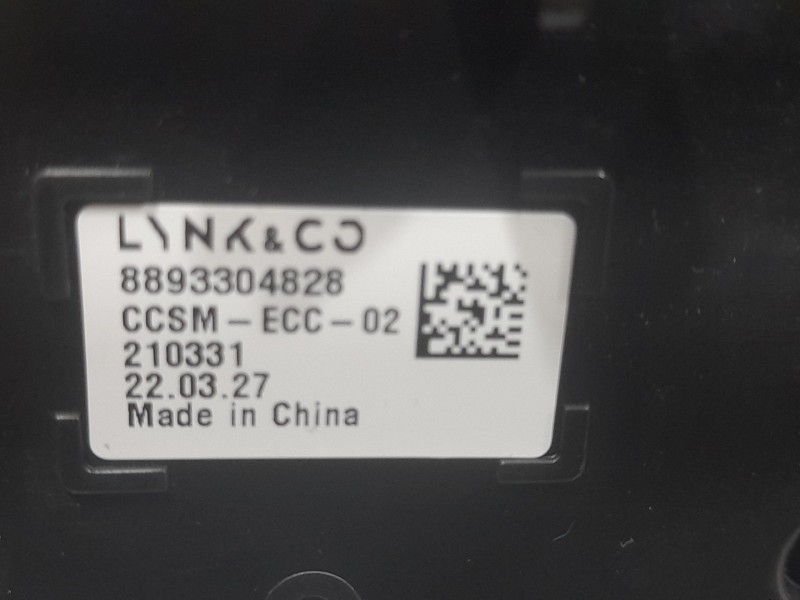 Recambio de mando climatizador para lynk & co 01 phev referencia OEM IAM 8893304828  