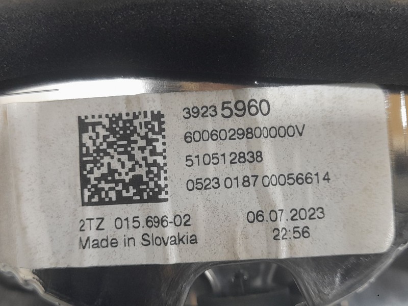 Recambio de piloto trasero derecho interior para opel crossland x / crossland (p17, p2qo) 1.2 (75) referencia OEM IAM 39235960  