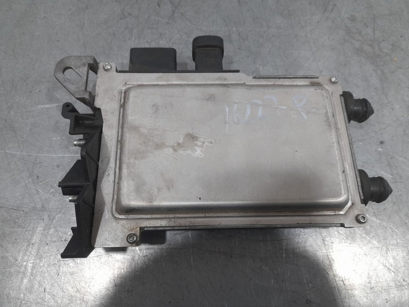 Recambio de centralita start / stop para peugeot 3008 gt-line referencia OEM IAM 9810858380  