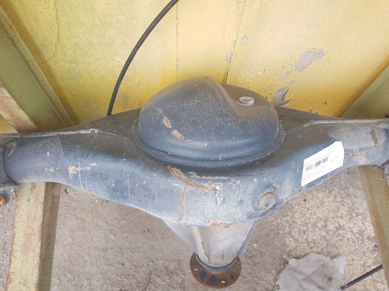 Recambio de puente trasero para nissan atleon chasis cabina referencia OEM IAM  6 TORNILLOS DISCO-C/GRUPO