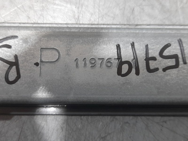 Recambio de elevalunas trasero derecho para nissan qashqai (j10) acenta referencia OEM IAM 82700JD400  