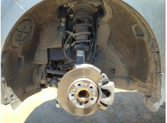 PLASTICO PASE RUEDA DEL. IZQ. 51717294633 51717294633 DELANTERO 51717294635 TRASERO 