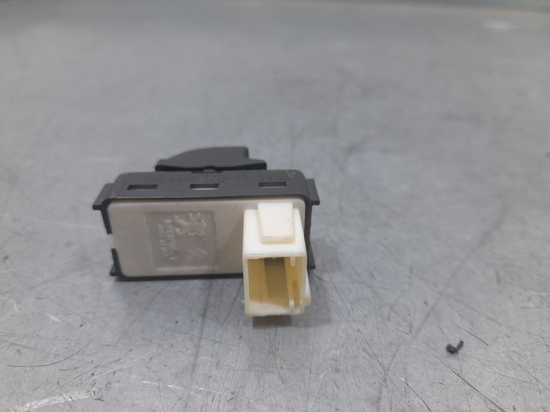 Recambio de mando elevalunas trasero derecho para peugeot 3008 gt-line referencia OEM IAM 98044803ZD  