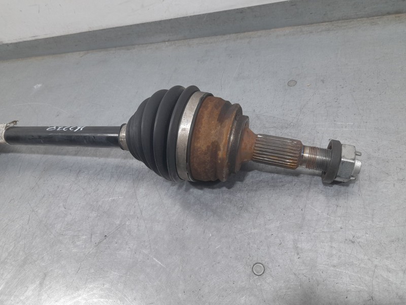 Recambio de transmision delantera derecha para peugeot 3008 gt-line referencia OEM IAM 9809528380  