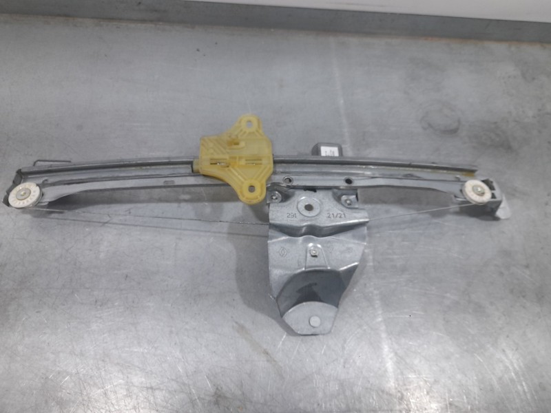 Recambio de elevalunas delantero izquierdo para renault zoe ze 0 referencia OEM IAM 807211245R  