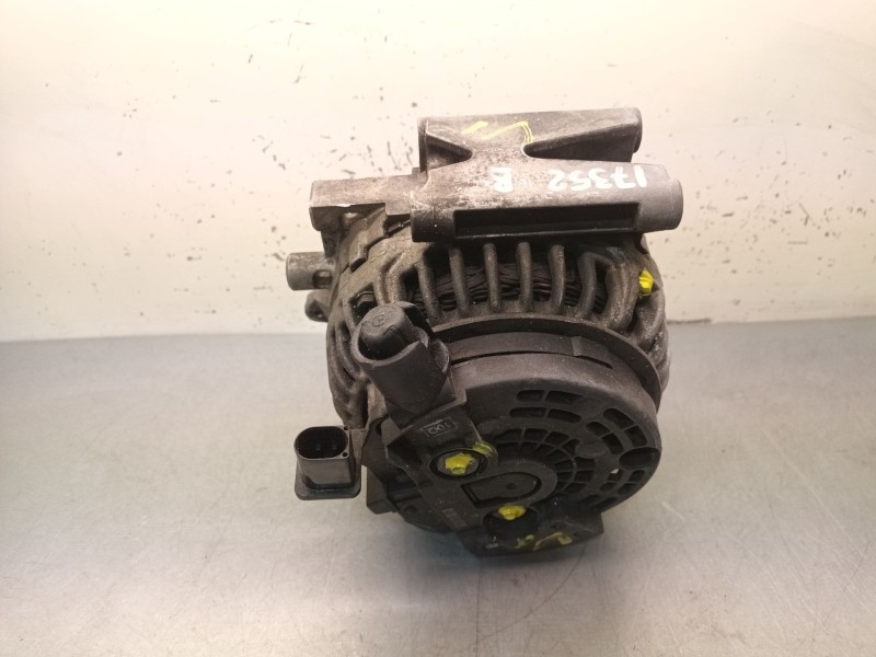 Recambio de alternador para mercedes-benz clase c t-model (s203) c 220 cdi (203.206) referencia OEM IAM A0131540002  A0141540702