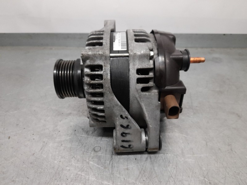 Recambio de alternador para jeep cherokee limited 4x2 referencia OEM IAM P56029679AA DENSO 