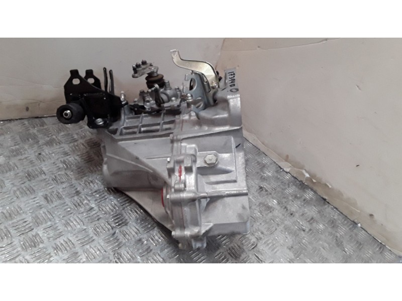 Recambio de caja cambios para toyota yaris (_p13_) 1.0 (ksp130) referencia OEM IAM MTM 5 Velocidades 311150D141