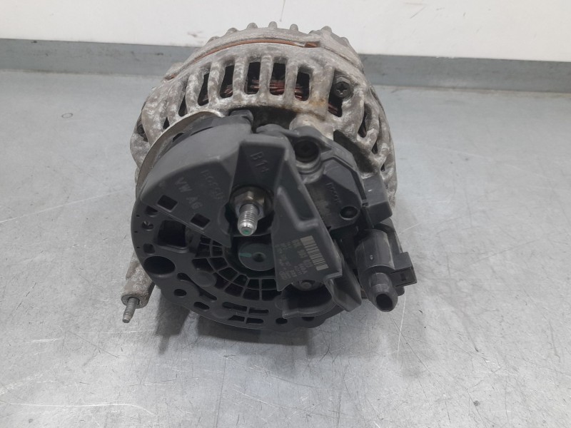 Recambio de alternador para audi a1 (8x) attraction referencia OEM IAM 03L903023 124525187 BOSCH