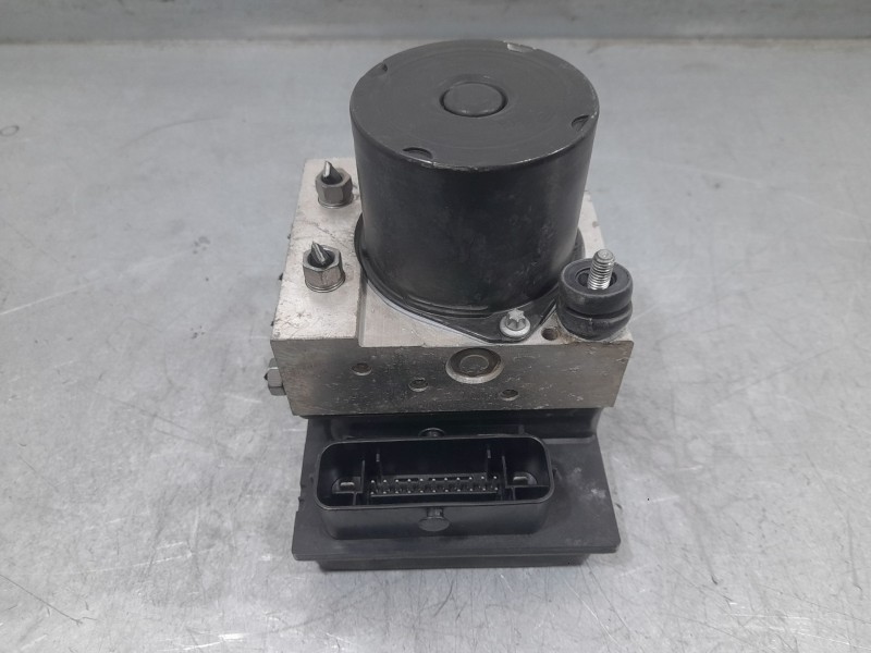 Recambio de abs para audi a1 (8x) attraction referencia OEM IAM 6R0614517AM  