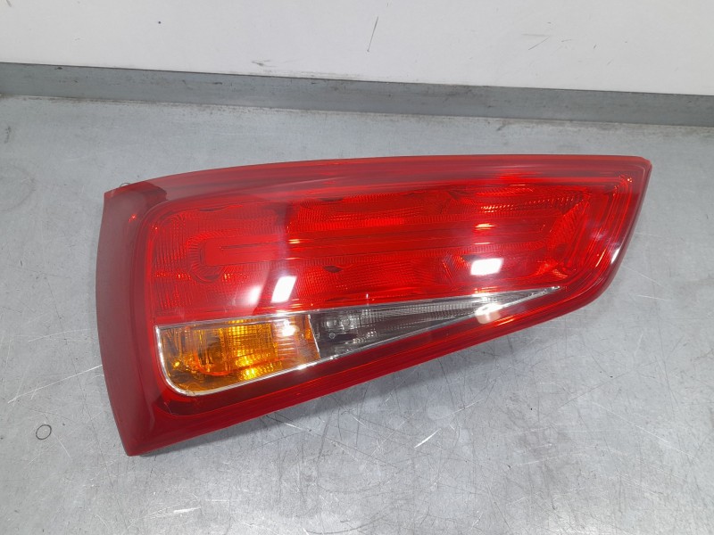 Recambio de piloto trasero izquierdo para audi a1 (8x) attraction referencia OEM IAM 8X0945093  