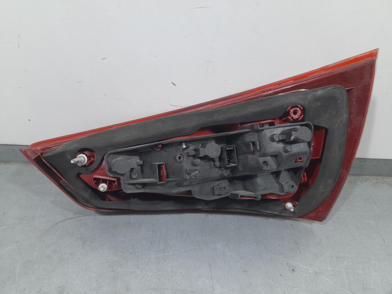 Recambio de piloto trasero izquierdo para audi a1 (8x) attraction referencia OEM IAM 8X0945093  