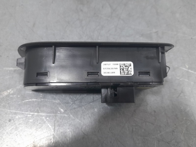 Recambio de mando luces para fiat tipo station wagon (356_, 357_) 1.4 (356wxa1b) referencia OEM IAM 735630749  