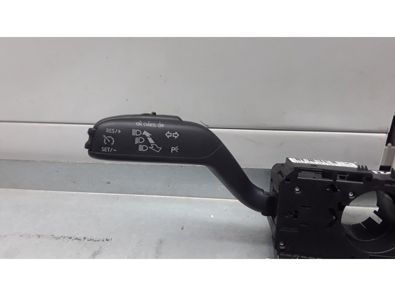 Recambio de mando luces y limpia para seat ibiza st (6j8) style referencia OEM IAM 7H0953503GJ  