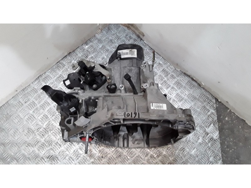 Recambio de caja cambios para nissan micra v (k14) 5 puertas referencia OEM IAM JR5072 A008181 5 VELOCIDADES