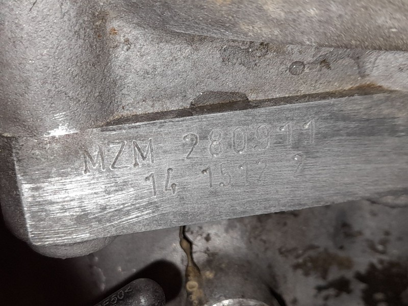 Recambio de caja cambios para audi a1 (8x) attraction referencia OEM IAM MZM 280911 5 VELOCIDADES