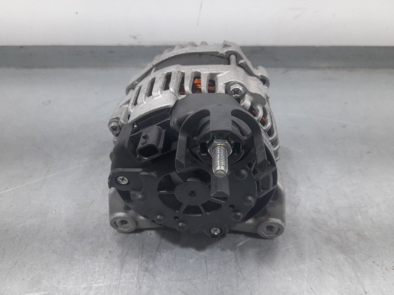 Recambio de alternador para nissan micra v (k14) 5 puertas referencia OEM IAM 231005FN6A  