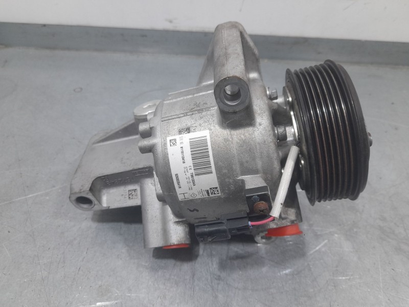 Recambio de compresor aire acondicionado para nissan micra v (k14) 5 puertas referencia OEM IAM 926003541R  VALEO
