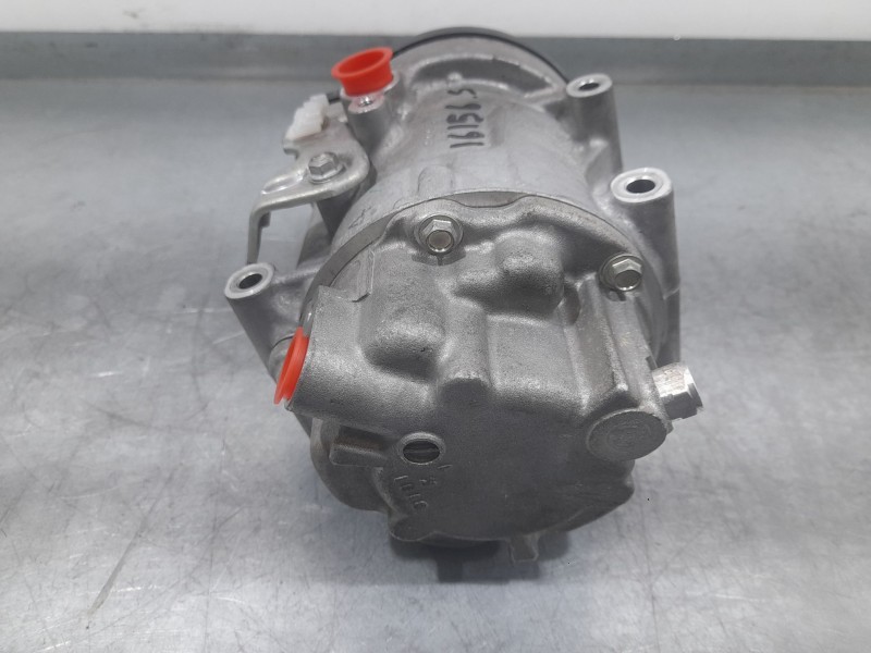 Recambio de compresor aire acondicionado para toyota corolla (e21) hybrid active referencia OEM IAM 0424000370 ESB20C DENSO