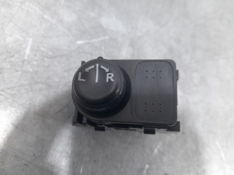 Recambio de mando retrovisor para nissan qashqai i (j10, nj10) 1.5 dci referencia OEM IAM 25570JD00A  