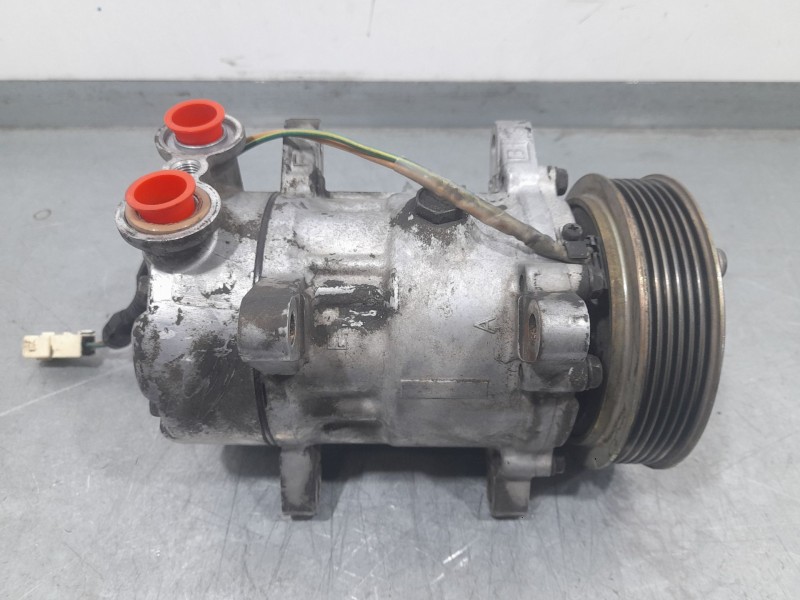 Recambio de compresor aire acondicionado para peugeot 206 cc (2d) 1.6 16v (2dnfuf, 2dnfur) referencia OEM IAM SD6VRB  6453JG