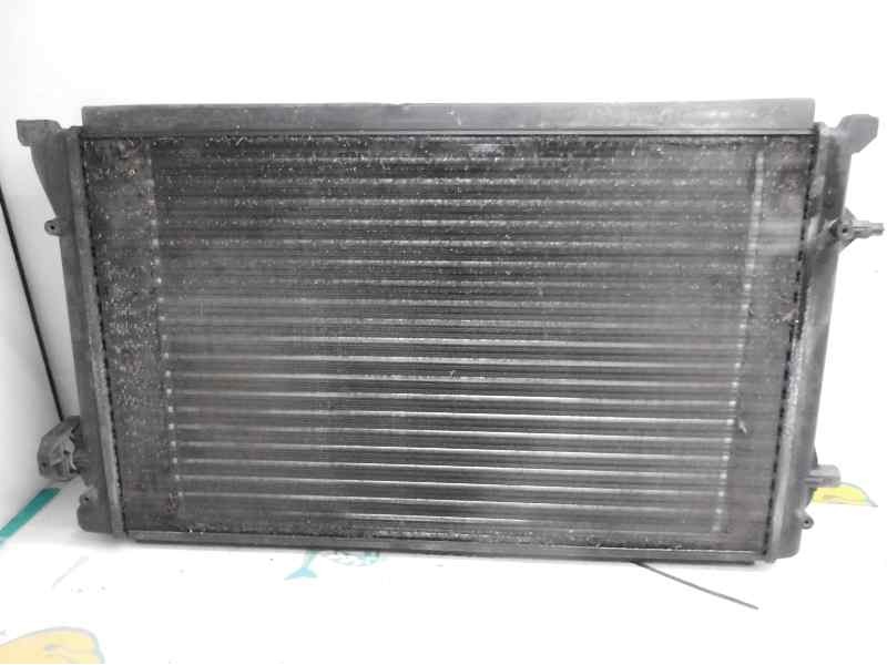 Recambio de radiador agua para volkswagen golf v berlina (1k1) trendline referencia OEM IAM 1K0121251P  PATAS ROTAS