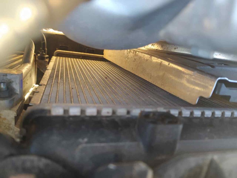 Recambio de radiador agua para opel mokka elegance referencia OEM IAM 9827174680  