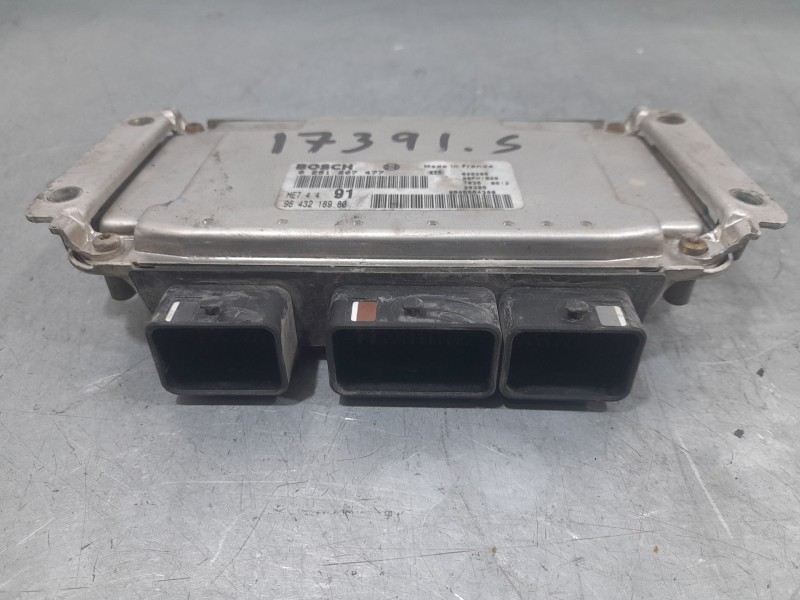 Recambio de centralita motor uce para peugeot 206 cc (2d) 1.6 16v (2dnfuf, 2dnfur) referencia OEM IAM 9643218980 0261207477 BOSC