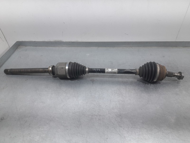 Recambio de transmision delantera derecha para citroën c4 iii (ba_, bb_, bc_) 1.5 bluehdi 130 (bbyhzb) referencia OEM IAM 983740