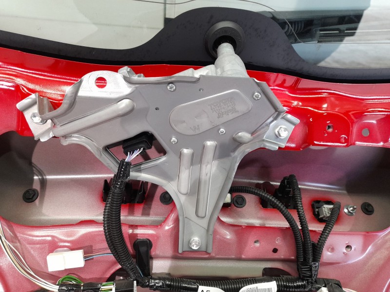 Recambio de motor limpia trasero para toyota yaris (_p13_) 1.0 (ksp130) referencia OEM IAM 851300D080  