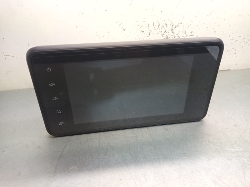 Recambio de sistema navegacion gps para dacia sandero confort referencia OEM IAM 280215095R 410081 