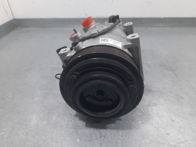 Recambio de compresor aire acondicionado para kia xceed drive referencia OEM IAM 97701G4400  