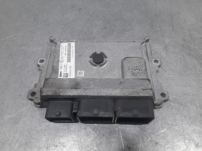 Recambio de centralita motor uce para peugeot 208 style referencia OEM IAM 9811545080 V4611 VALEO