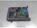 Recambio de caja reles / fusibles para peugeot 208 style referencia OEM IAM 9807531680  