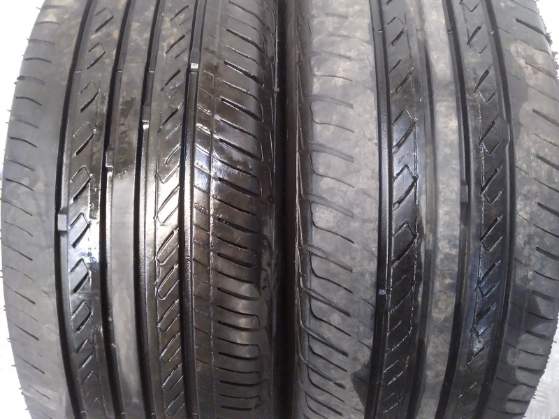 Recambio de neumatico pareja para neumaticos reutilizados - referencia OEM IAM 185651588H 185/65/15/88H OVATION