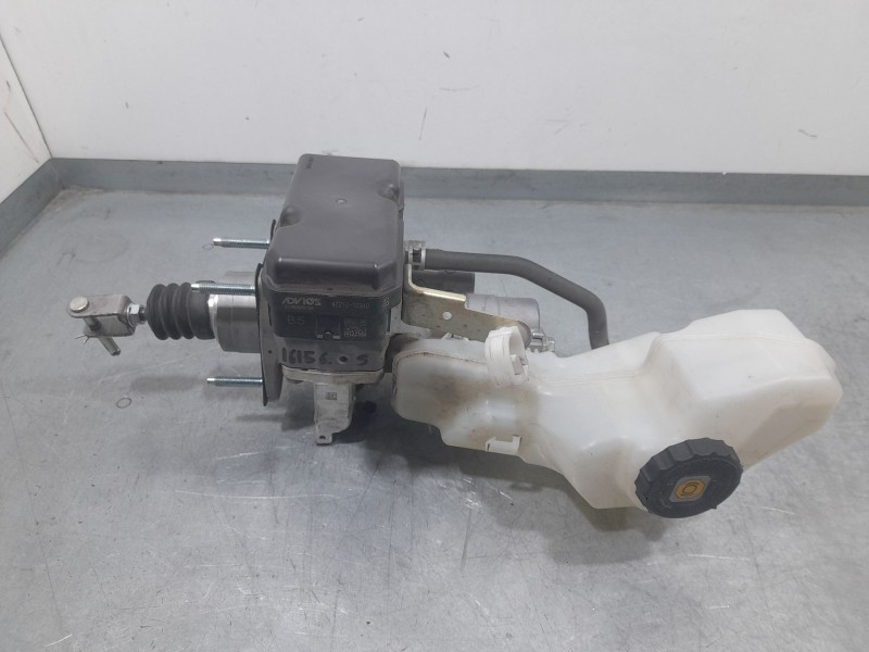 Recambio de bomba freno para toyota corolla (e21) hybrid active referencia OEM IAM 4721012340  