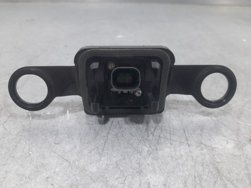 Recambio de camara vision trasera para toyota corolla (e21) hybrid active referencia OEM IAM 8679002240  