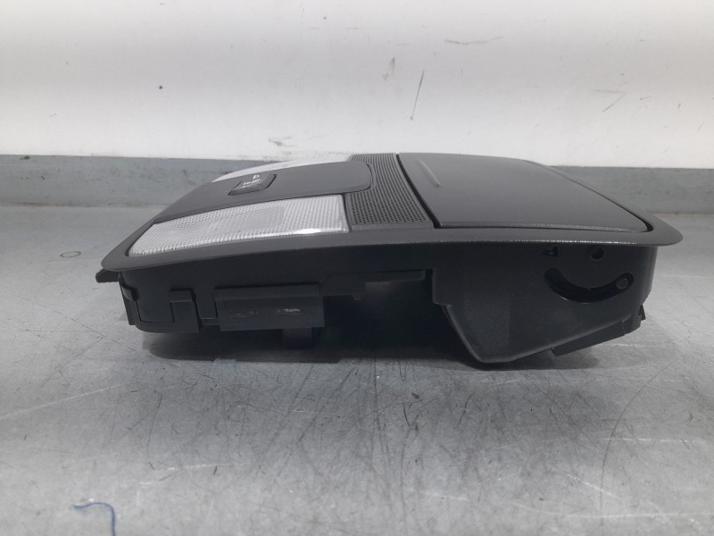 Recambio de luz interior para kia xceed drive referencia OEM IAM 92800M6010WK  